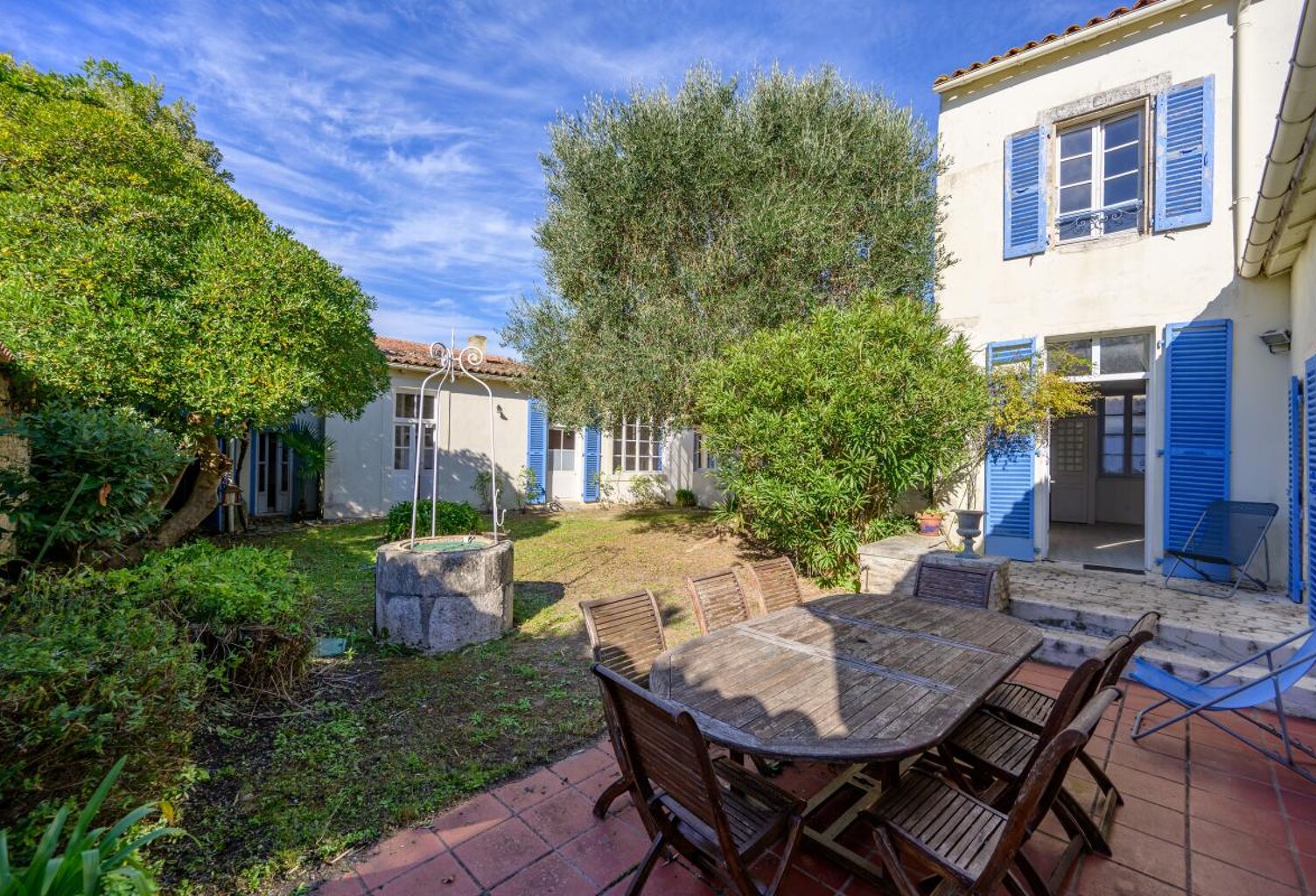 Maison à vendre au cœur de Saint-Martin-de-Ré — photo 1