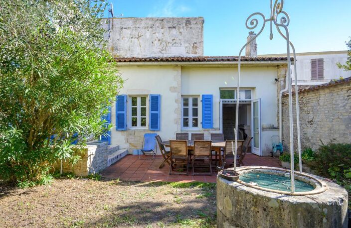 Maison à vendre au cœur de Saint-Martin-de-Ré — photo 2