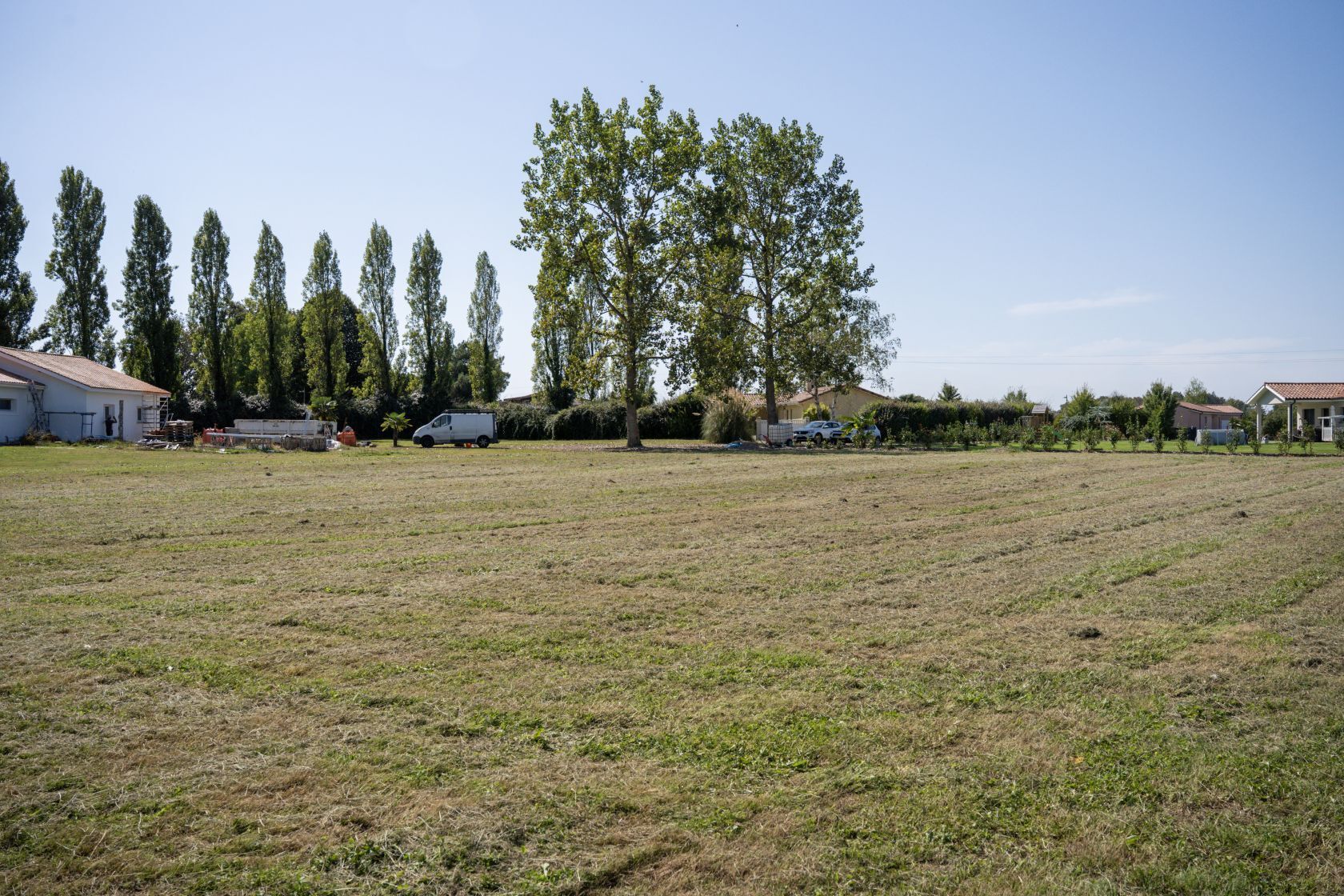 Terrain à bâtir de 1500 m² à LATRILLE (40)