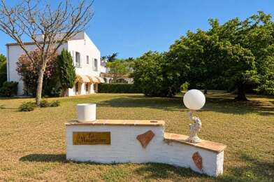Maison 6 pièces 881700 €