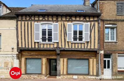 Maison et local commercial À Vendre — photo du bien