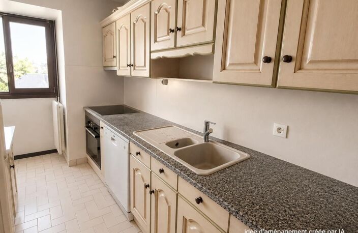 Appartement T4 lumineux de 80 m² – Plein centre-ville de Mayenne avec garage et cave — photo 5