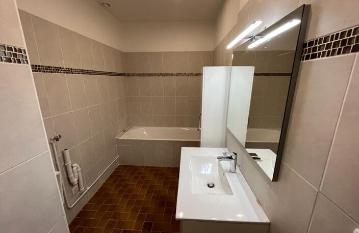 APPARTEMENT PONT A MOUSSON F4  128 M² — photo 3