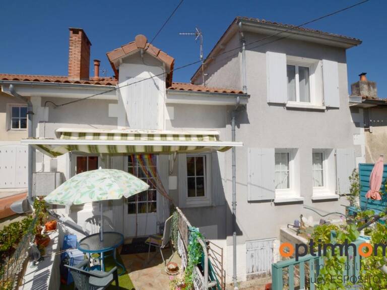   Charmante maison de village exposée plein sud avec magnifique jardin de cour – Chabanais (16)  ☀️ — photo 1
