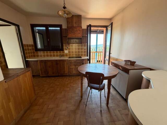 MAISON 111 M2 - 4 PIECES — photo du bien