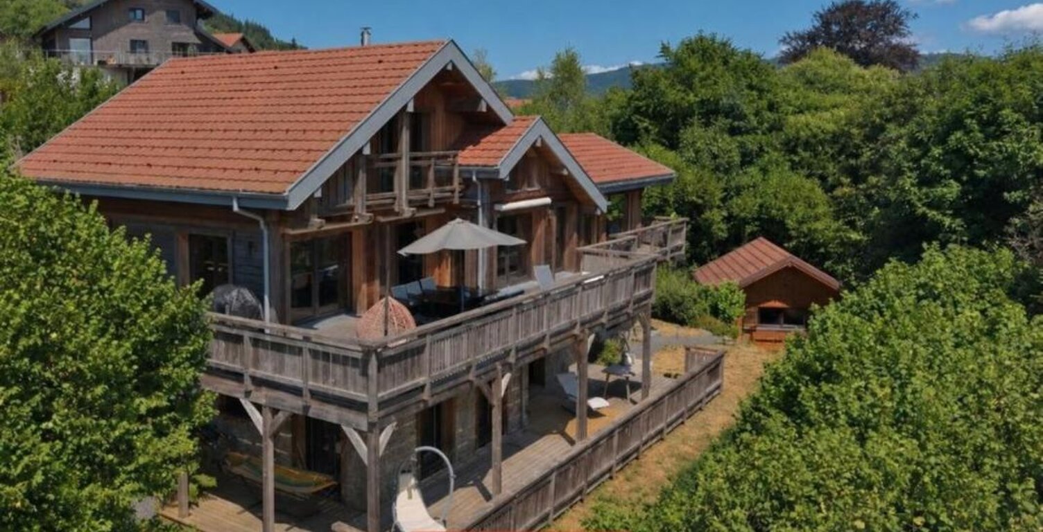 Chalet d'exception avec vue sur le lac de Gérardmer — photo 1