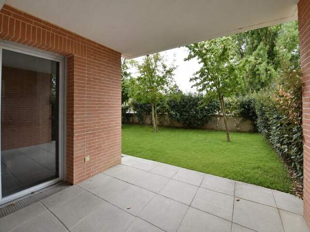 EXCLUSIVITÉ - APPARTEMENT 2 - TERRASSE - JARDIN - 2 PARKING EN SOUS-SOL — photo du bien