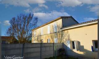 Immeuble  242 m² à vendre à Coutras (33230)