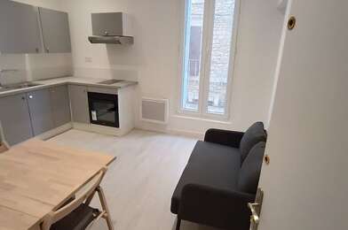 Appartement 2 pièces 569 €