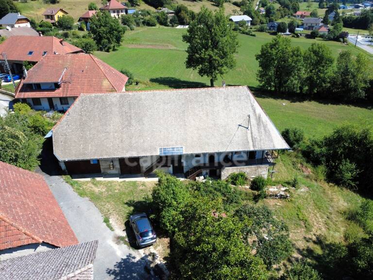Corps de Ferme à fort potentiel - Idéal Artisan, Investisseur ou Grande Famille — photo 1