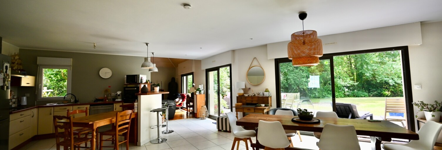 Maison 6 Pièces 140 m² à vendre à Tonquédec (22140)