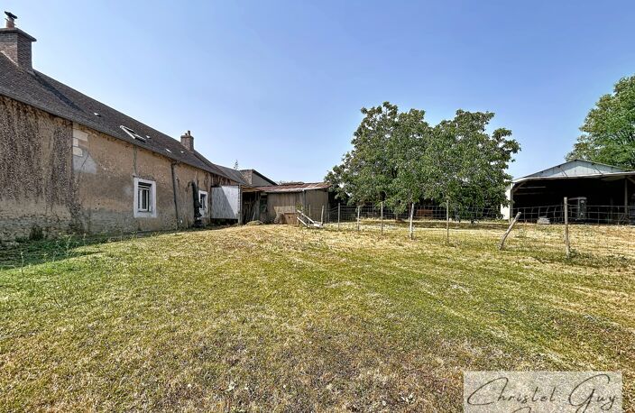 Sarthe (72), Propriété à vendre sur plus de 4 hectares, habitation et nombreuses dépendances et espaces de stockage, fort potentiel agricole, touristique ou artisanal — photo 4