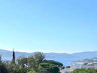 Dpt Var (83), à vendre SAINTE MAXIME maison P6 de 280 m² - Terrain de 1637 m² — photo 3