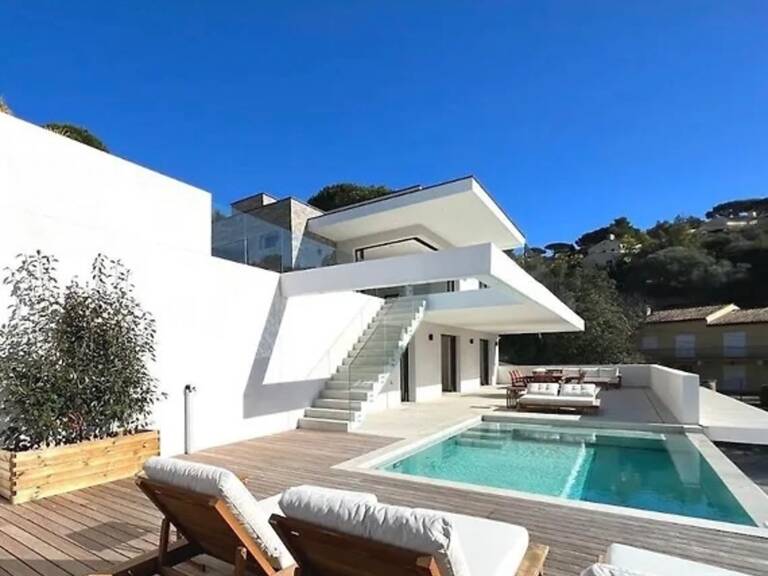 Dpt Var (83), à vendre SAINTE MAXIME maison P6 de 280 m² - Terrain de 1637 m² — photo 1