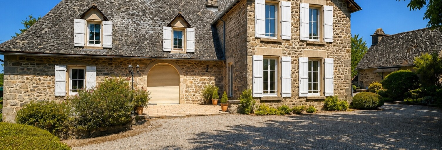 Maison 7 Pièces 196 m² à vendre à Sexcles (19430)
