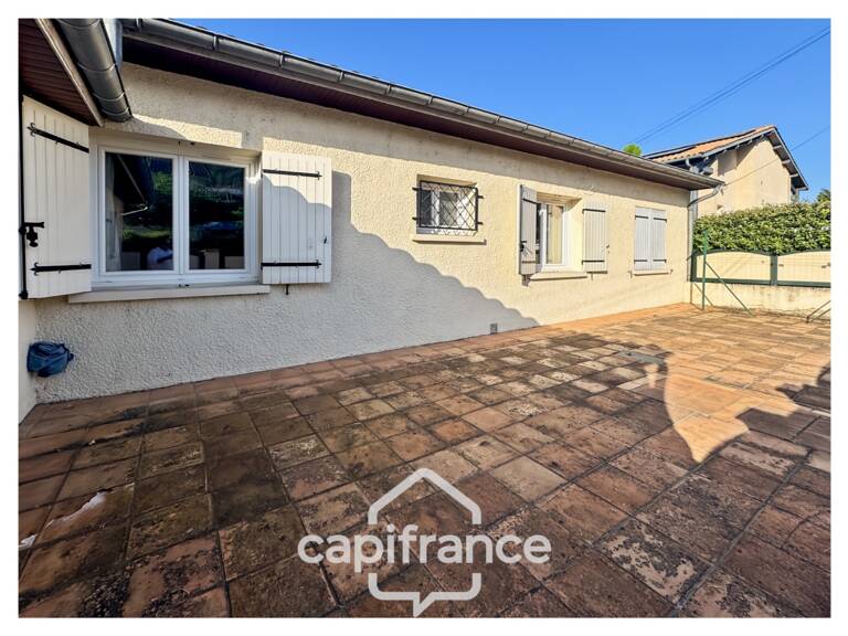 Maison 120 m² – Bon-Encontre – Proche commerces et commodités — photo 1