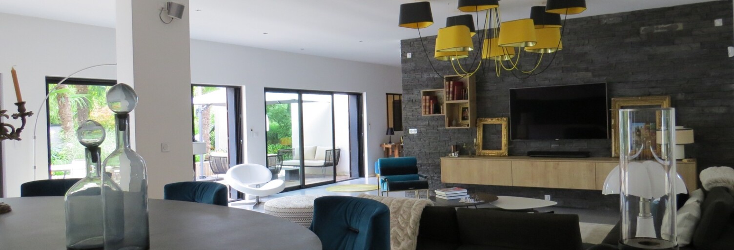 Maison 8 Pièces 223 m² à vendre à Saint-Cyr-sur-Loire (37540)