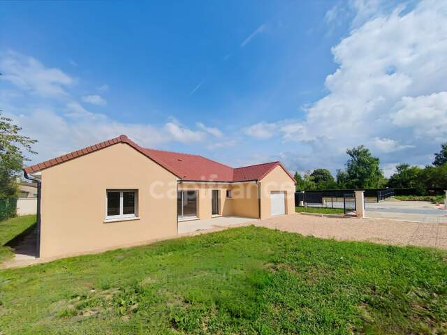 A vendre à Demigny (71) maison neuve de 134 m² 6 pièces 4 chambres 593 m² de terrain ! — photo du bien