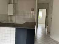 Location - Appartement T3 - 60m2 - Chatel st germain — photo 3
