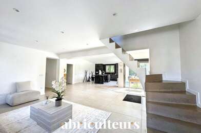 Maison 5 pièces 474000 €