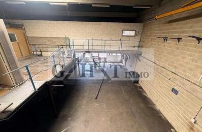 ENTREPOT 450 M² A SAVIGNY LE TEMPLE A VENDRE — photo du bien