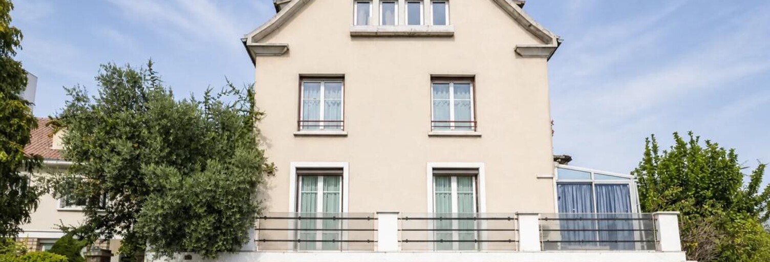 Maison 8 Pièces 256 m² à vendre à Bagnolet (93170)