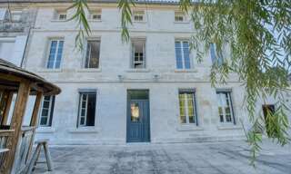 Maison 8 Pièces 250 m² à vendre à Saintes (17100)