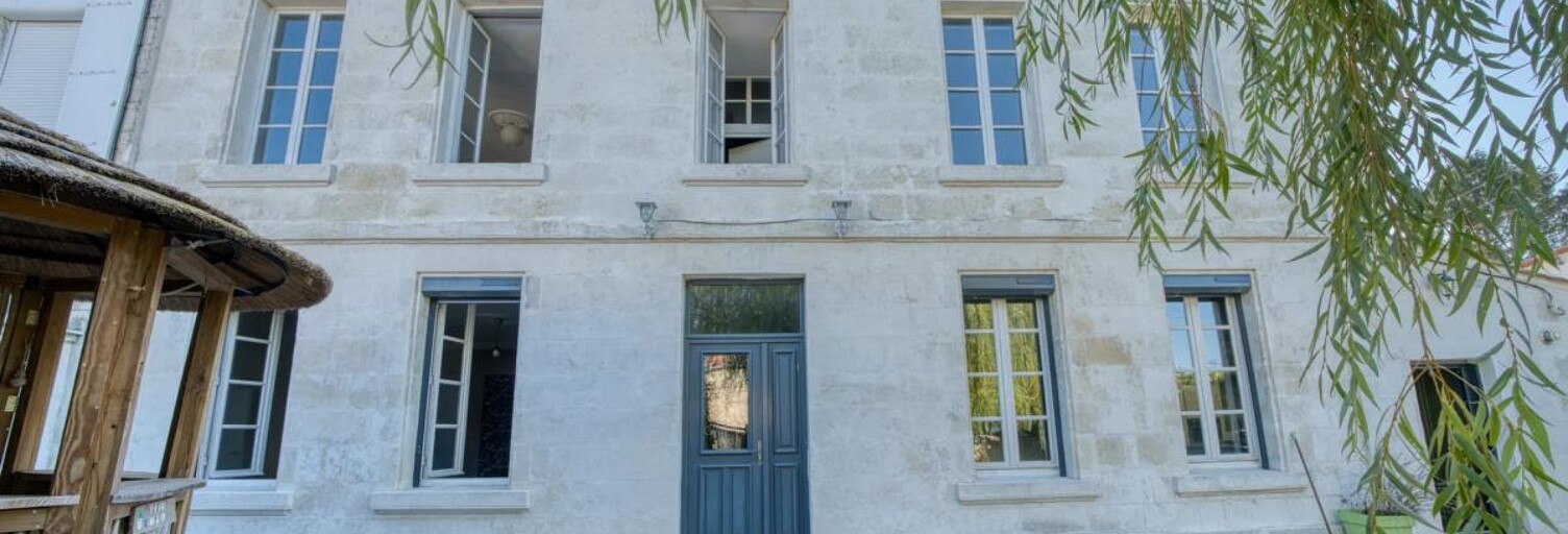 Maison 8 Pièces 250 m² à vendre à Saintes (17100)