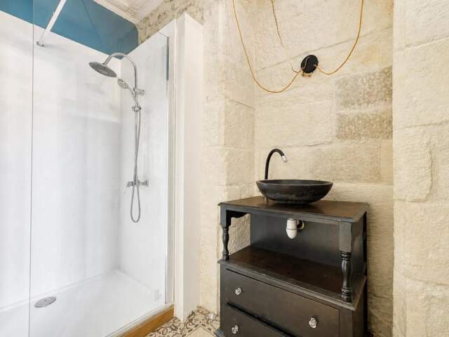 Maison de caractère de 242 m² - Saintes — photo du bien