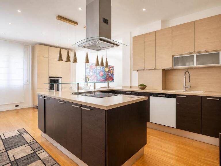 Appartement 3 pièces de 83 m² à Neuilly-sur-Seine — photo 1