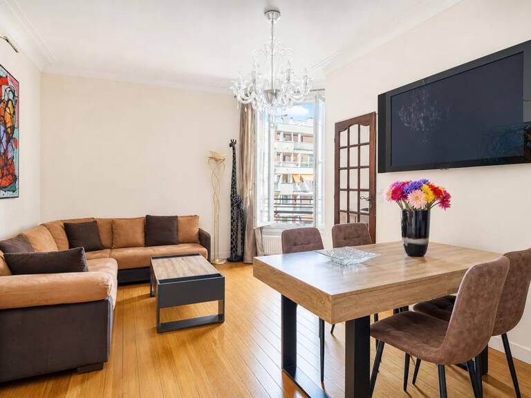 Appartement 3 pièces de 83 m² à Neuilly-sur-Seine — photo 1
