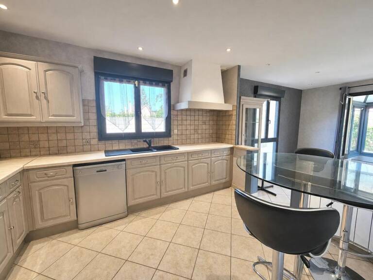 Maison de 5 pièces de 108 m² à Amfreville-sur-Iton — photo 1