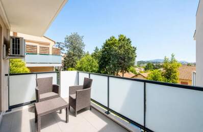 Maison 4 pièces moderne style contemporaine de 82 m² à Marseille — photo du bien