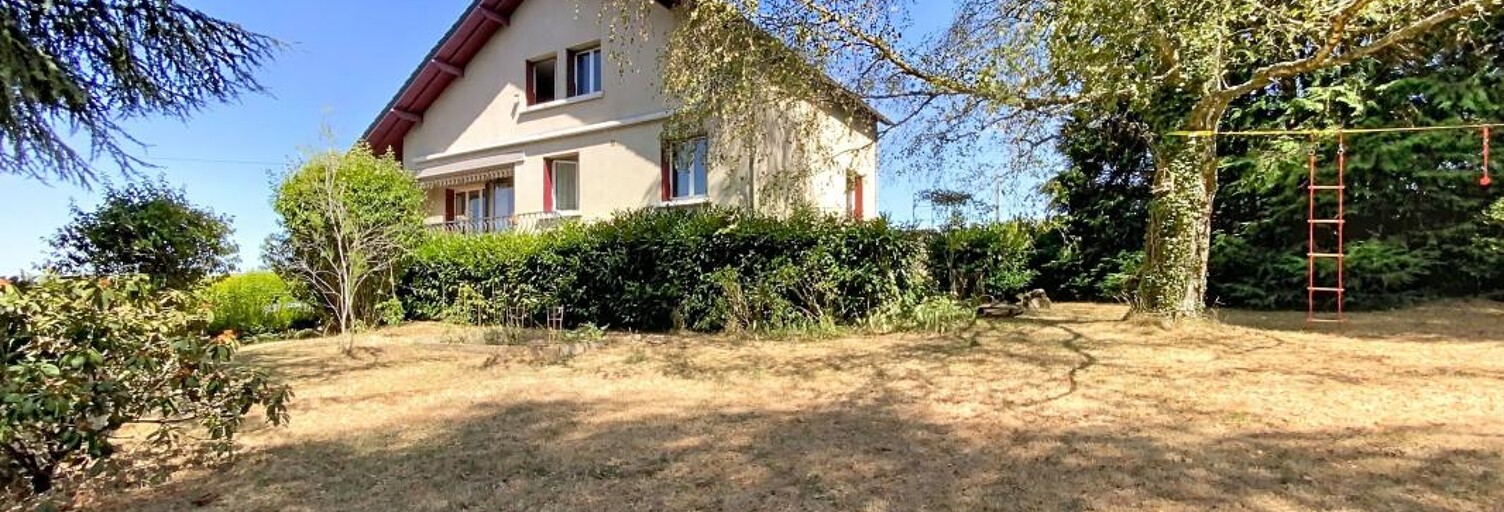 Maison 7 Pièces 134 m² à vendre à Saint-Éloy-les-Mines (63700)