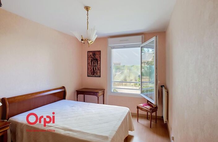 Rezé – Quartier du 8 Mai : Appartement 3 pièces avec exceptionnelle terrasse de 44 m² et stationnement sécurisé — photo 5