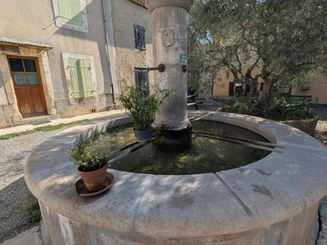 Maison de village T4 À Vendre — photo du bien