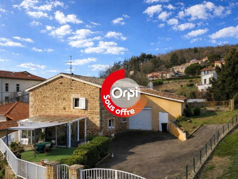 A Saint-Sorlin commune CHABANIERE - Maison familiale en pierre avec vue — photo 1