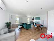 TOULON EST - ORTOLAN - FAUX T3 56m2 HAUT DE VILLA - TERRASSE ET STATIONNEMENT — photo 2