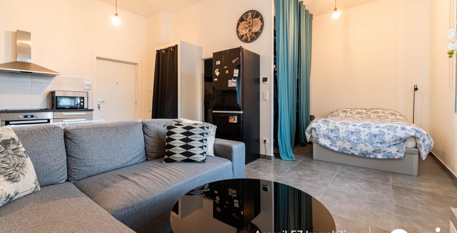 Appartement À Vendre — photo 1