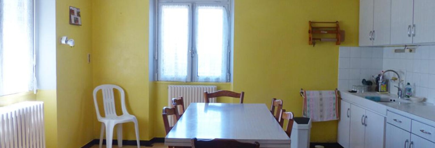 Maison 7 Pièces 152 m² à vendre à Saint-Hostien (43260)