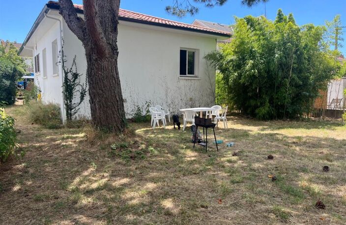 Maison  4 pièce(s) 94 m2 centre ville et plage — photo 3