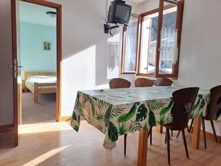 MIJOUX : T3 de 54 m² au centre du village — photo 1