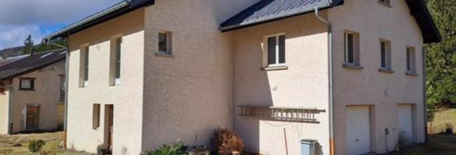 Maison 5 Pièces 245 m² à vendre à Mijoux (01170)