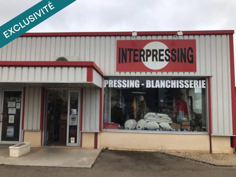 Situé dans zone commerciale attractive — photo 1