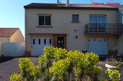 Maison 4 pièces 436800 €