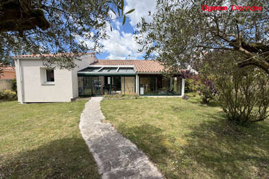 Maison 5 pièces 343200 €