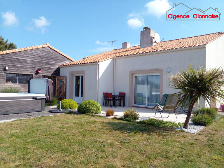 Maison à vendre L'Île-d'Olonne — photo 1