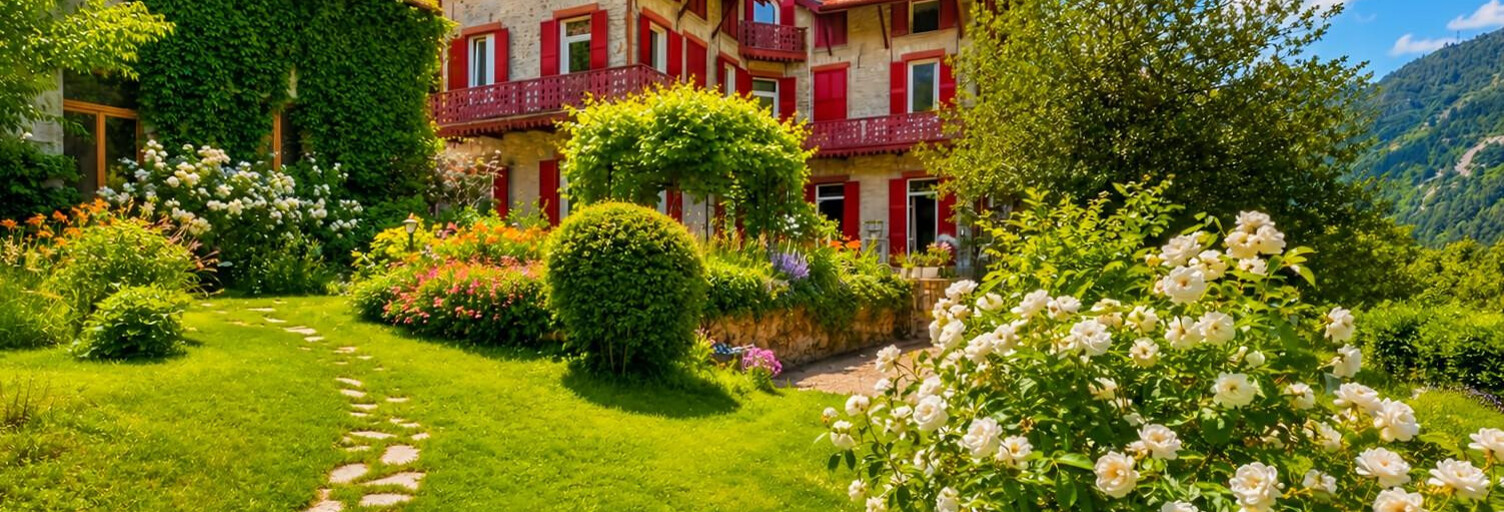 Maison 11 Pièces 333 m² à vendre à Saint-Martin-Vésubie (06450)