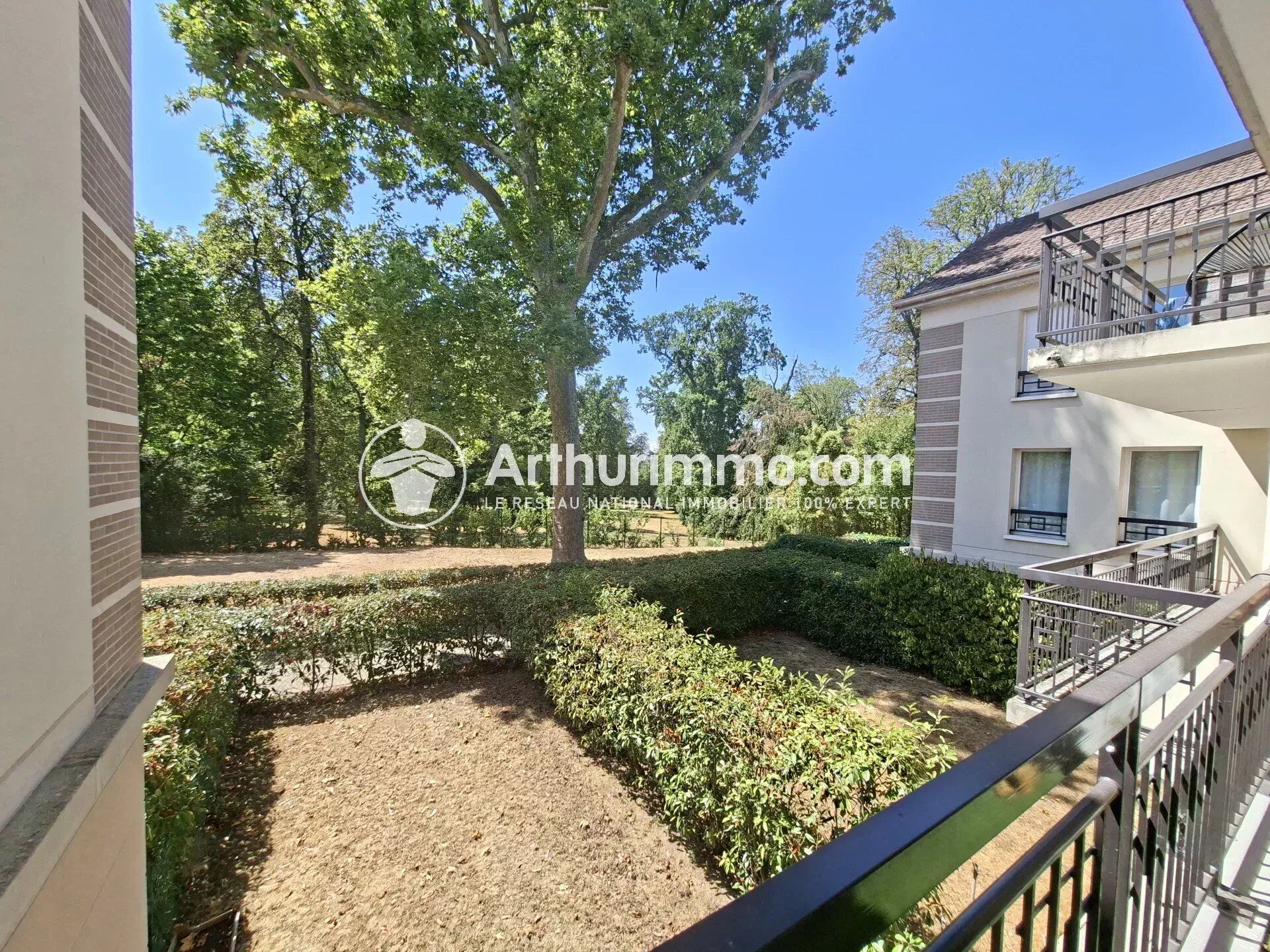 Appartement 3 pièces 65 m² · à Saint-Germain-lès-Corbeil · 65 m² · 215 000 €