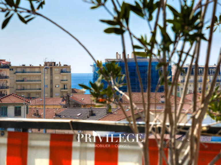Nice Ouest   Proche Promenade des Anglais, 2 pièces lumineux — photo 1